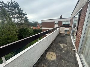 Photo 19- click for photo gallery